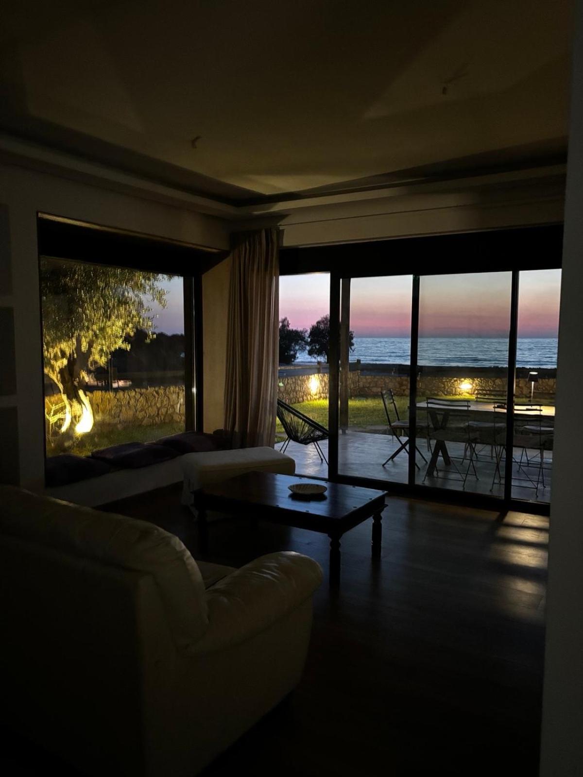 Vila Olivomare Kyparissia Exteriér fotografie